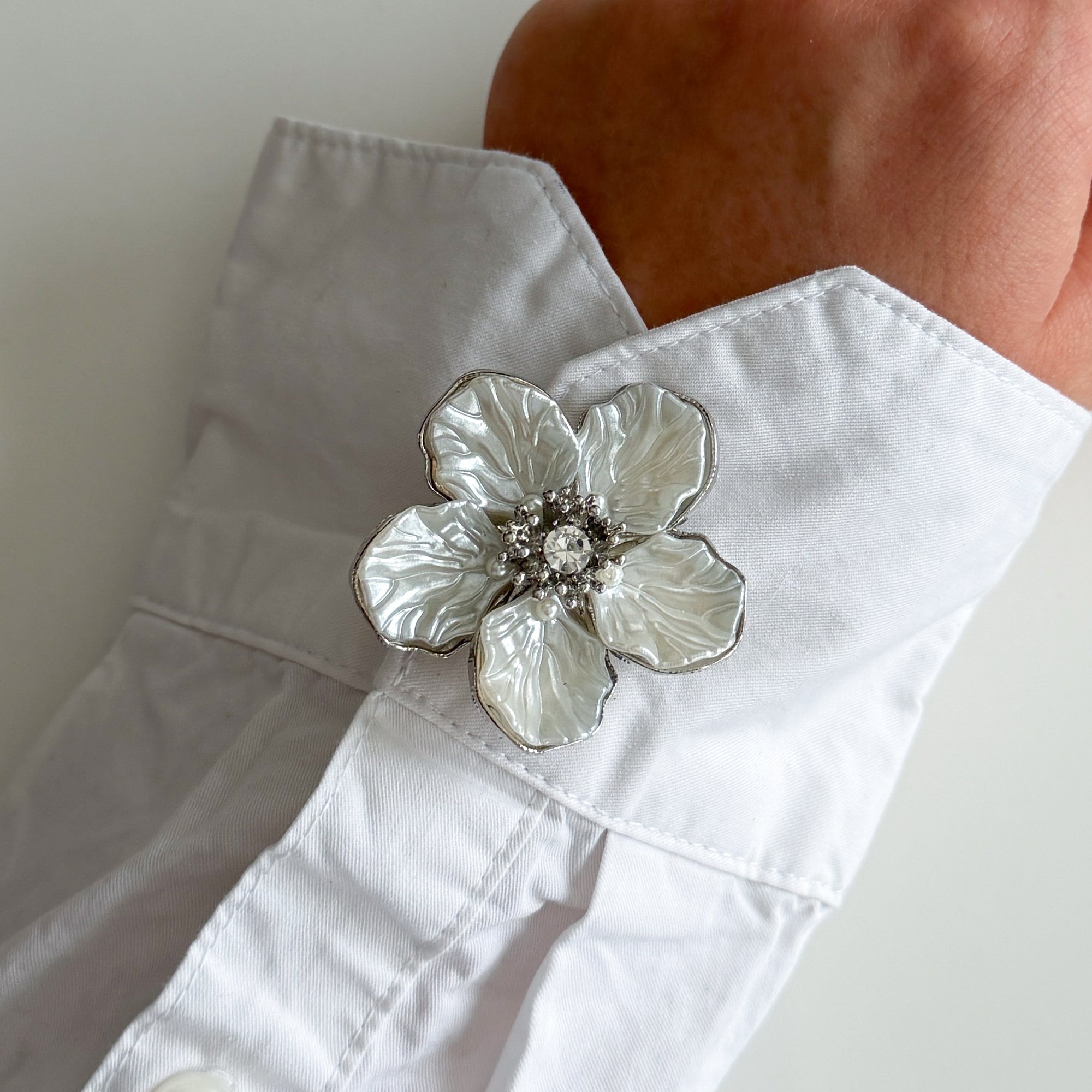 Lotta Knappsmycke Silver